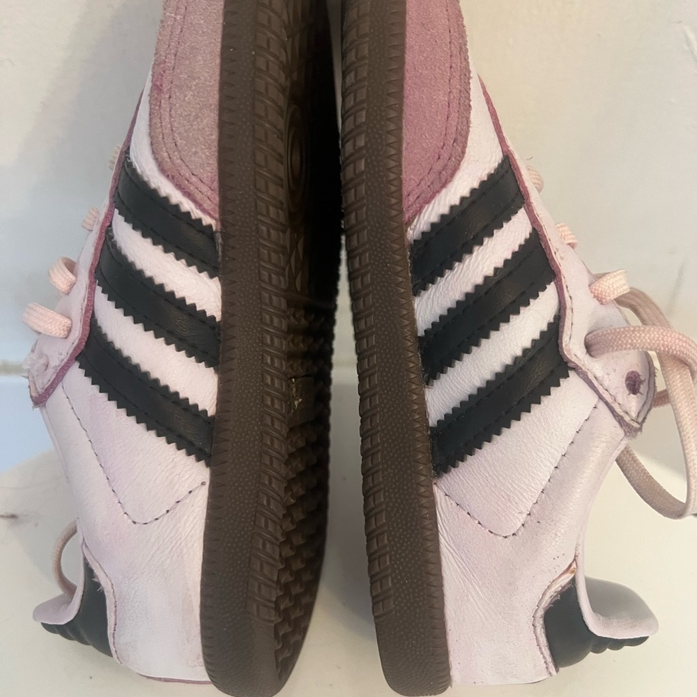 Adidas Kids Samba Size 9. - Picture 4 of 6